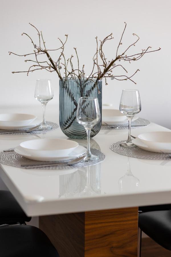 Glamorous Wilanow Apartment By Renters Varsó Kültér fotó