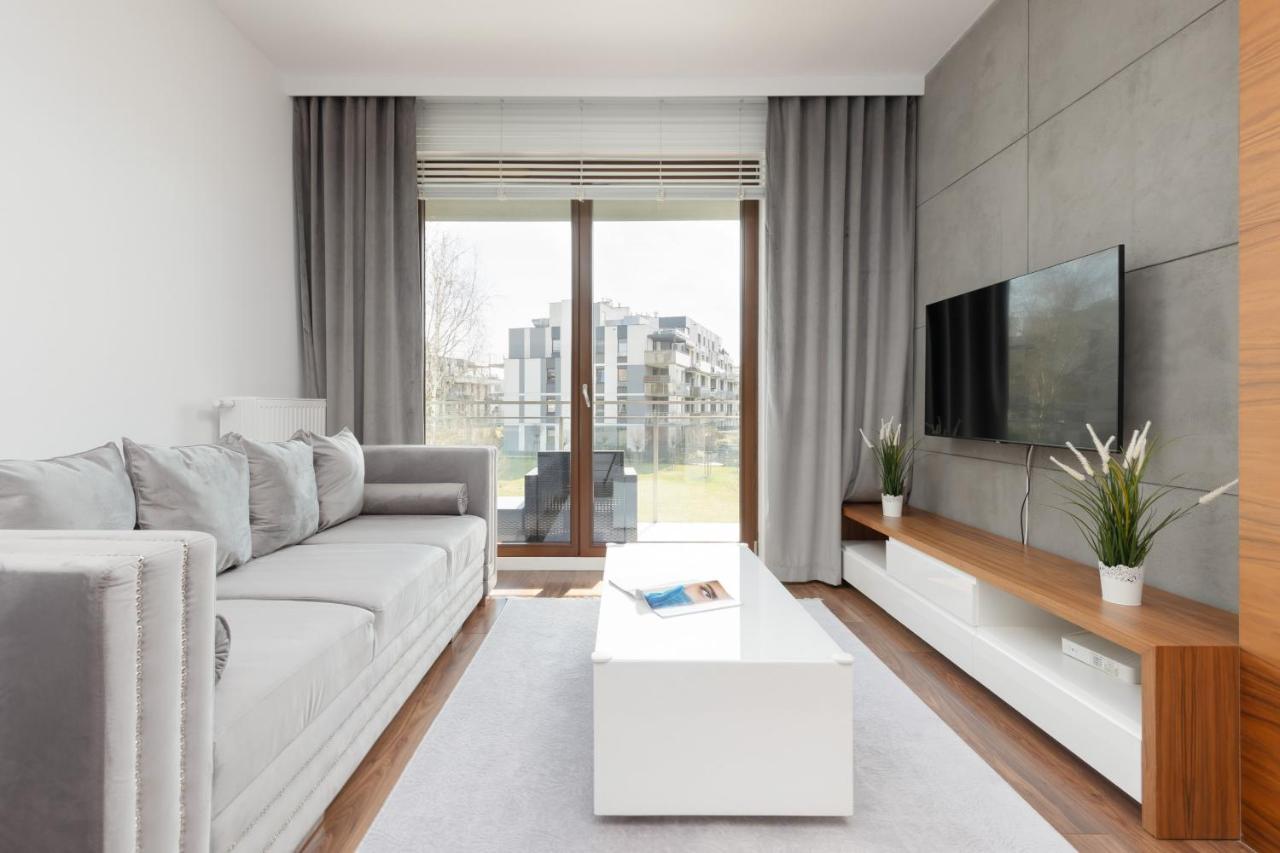 Glamorous Wilanow Apartment By Renters Varsó Kültér fotó